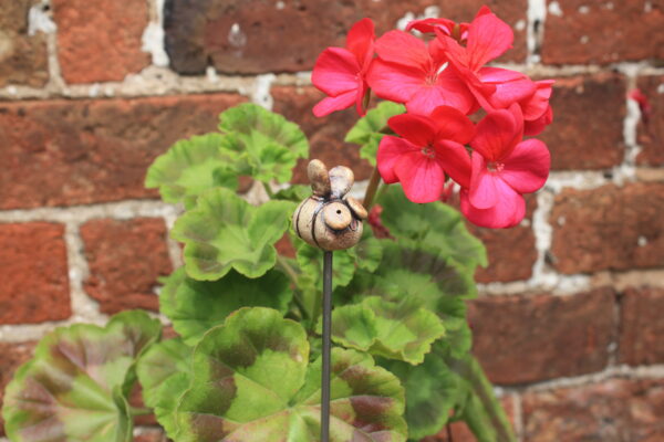 Bee Plant Pot Buddy - Image 6