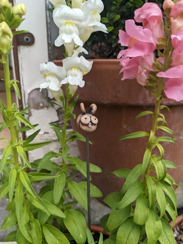 Bee Plant Pot Buddy - Image 5