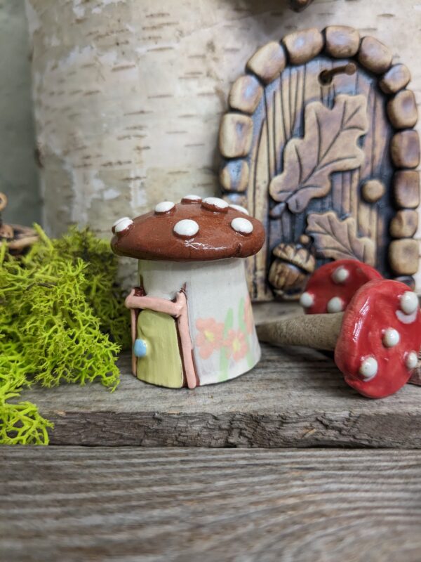 Terracotta Mini Fairy House - Image 4